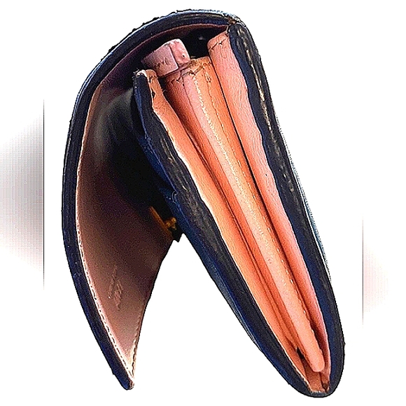 FENDI AUTHENTIC TEAL LEATHER LONG WALLET EXCELLENT USED CONDITION - Picture 14 of 15